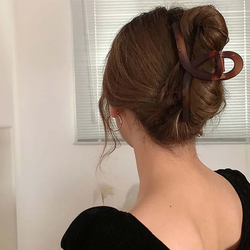 

Fashion Hair Claws Korean Style Geometric Hair Clamp Grab Hair Clips for Women Girls Hairpin Hair Accessories Headwear