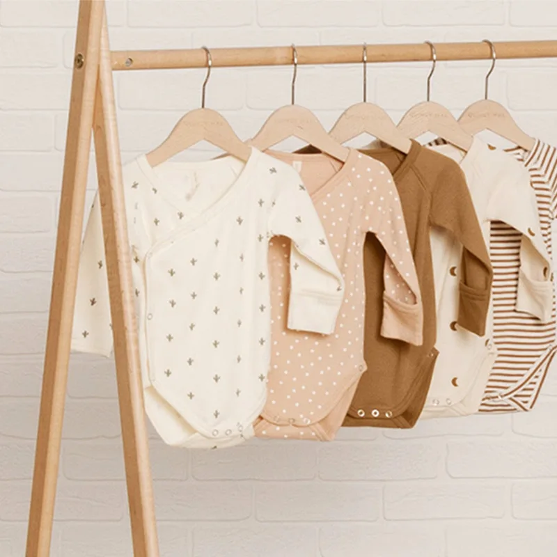 

KOKI 2022 Wholesale Baby Linen Romper Ribbed Clothes Set Clothing Boy and Girl Romper INS Moon Stripe Pant Hat Set Bodysuit