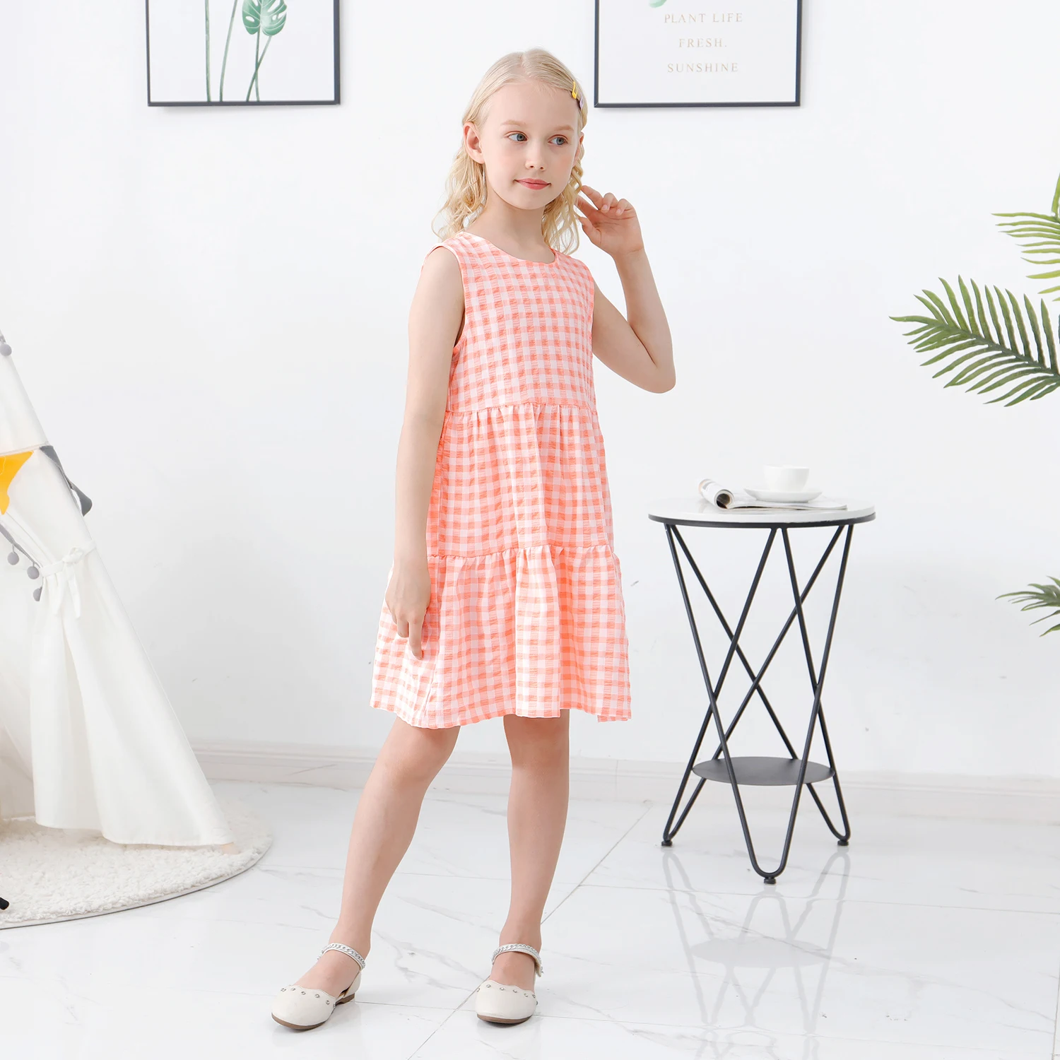 Клетчатое платье для маленьких девочек с рукавами-фонариками весенне-летние