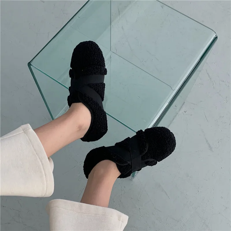 Woman Woolen Flats Winter Plush Cotton Loafers Femmes Warm Moccasins Fleeces Elastic Cross Band Fur Shoes