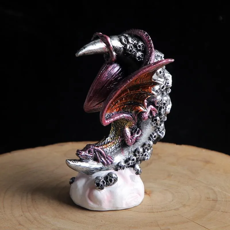 

Moonlight Dragon Statue Resin Ornaments Gothic Style Personality Sculpture Crafts Gifts Halloween Home Desktop Decoration
