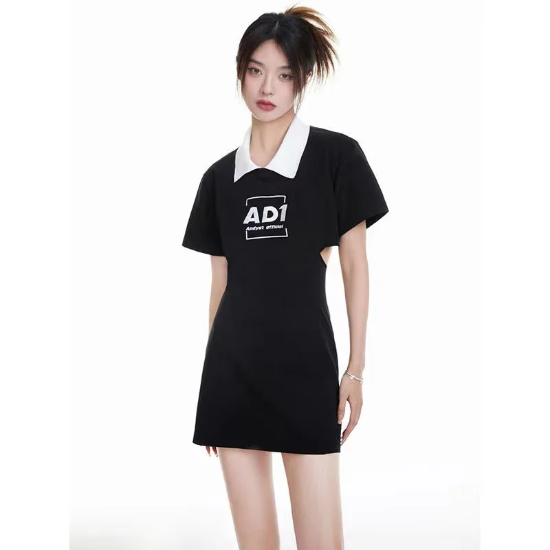 Женское черное платье-поло с вышивкой коротким рукавом и открытой спиной - купить