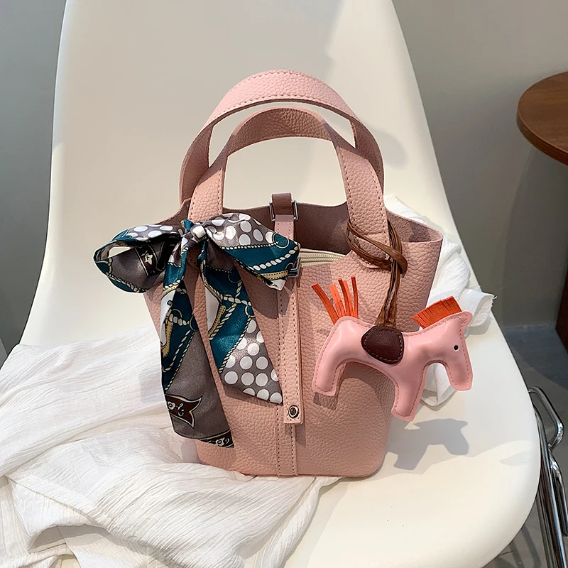 

Popular Designer Bag 2022 New Fashionable All-Match Western Style Handbag Design Sense All-Match Sweet Bucket Bags for Women