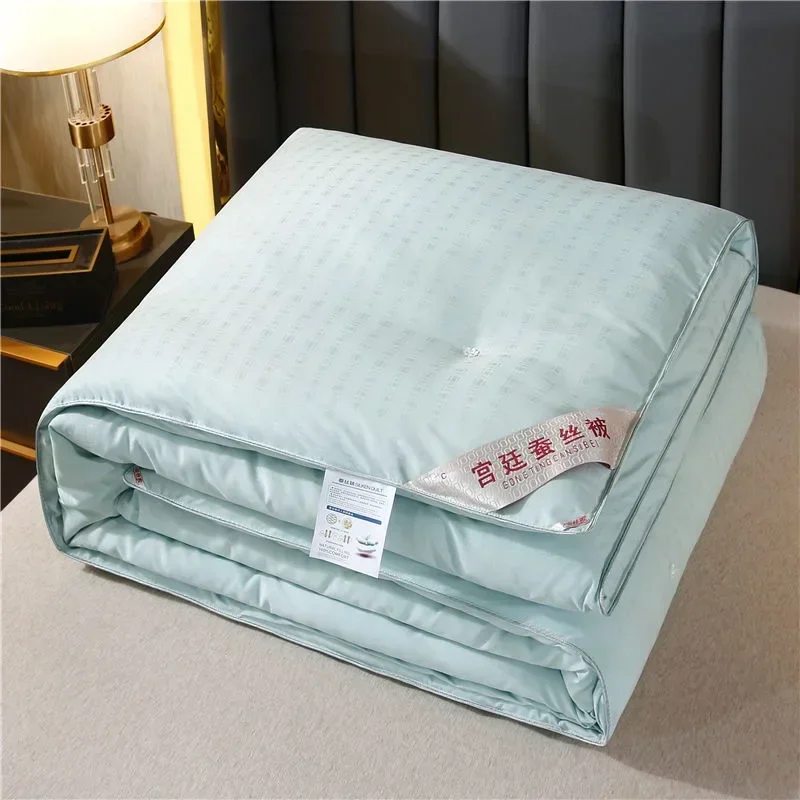 

Handmade Silk Quilt Mulberry Silk Winter Spring and Autumn Bedspread Comforter Set 200*230 220*240