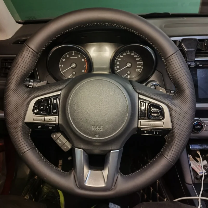 Кожаные оплетки для руля Subaru Legacy 2016 Outback 2015 Forester