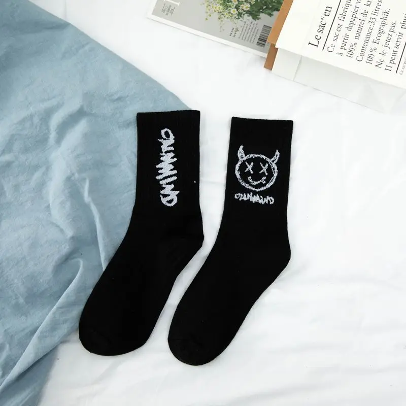 5 Pairs Korean Style Harajuku Skateboard Long Sock Creative Lightning Hip Hop Style Socks Unisex Street Funny Happy Couple Socks