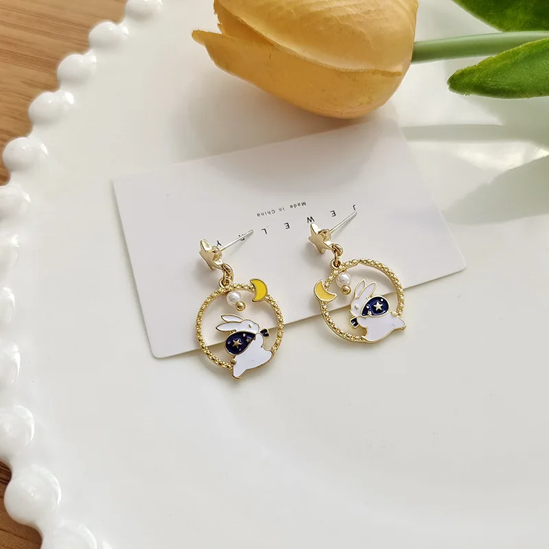 

Cute Fashion Asymmetric Rabbit Carrot Moon Star Enamel Stud Earrings For Women Girls Exquisite Eardrop Take Pictures