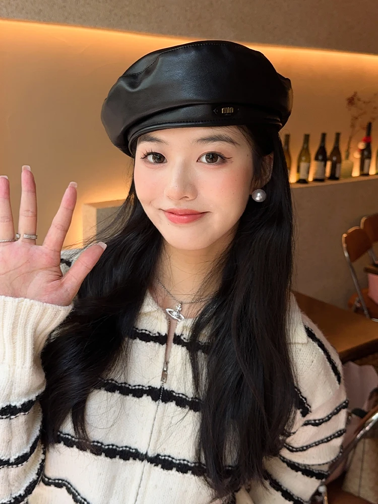 Черный берет женский осенне-зимний новый большой по окружности головы из