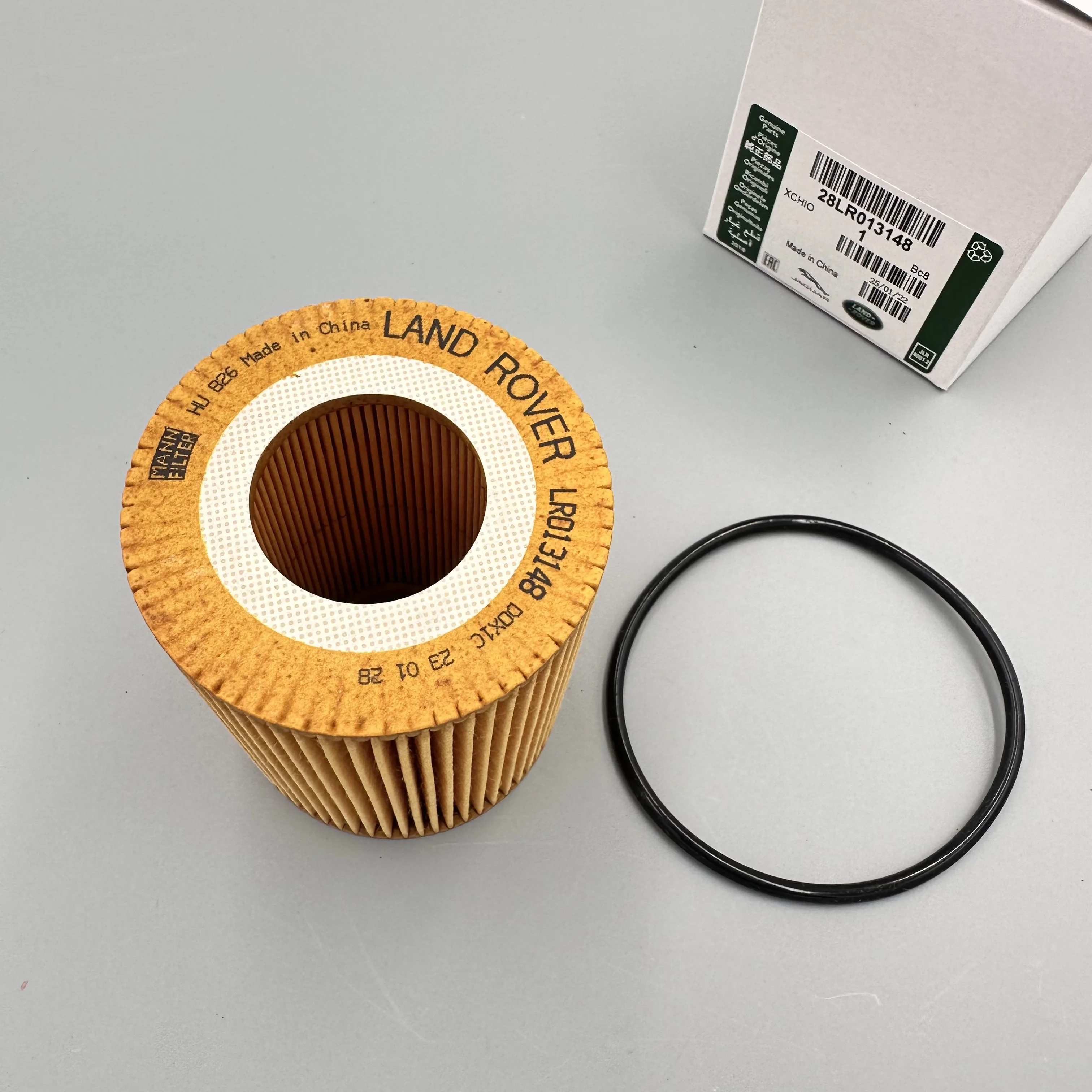 Масляный фильтр LR013148 для Land Rover Range Rover Discovery LR013148