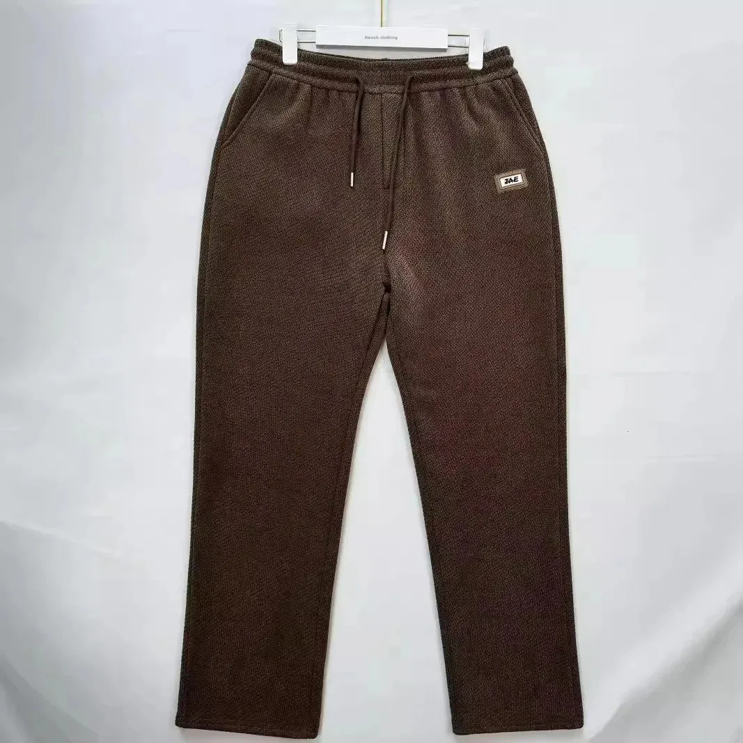 2024 зимние мужские повседневные брюки модные утолщенные прямые на флисовой