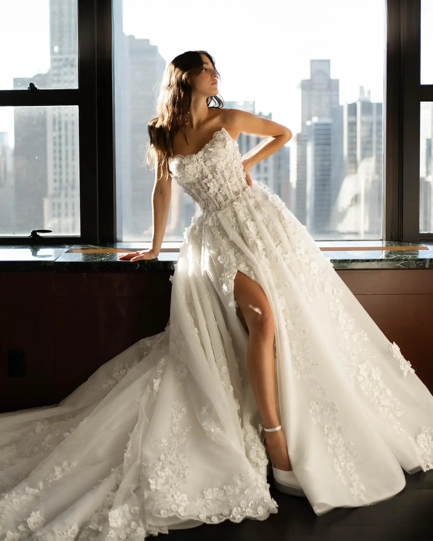 Robe De Mariage Luxe 2025 Vestido Novia Manga Larga Mangas Desmontables Кружевное свадебное платье белого цвета