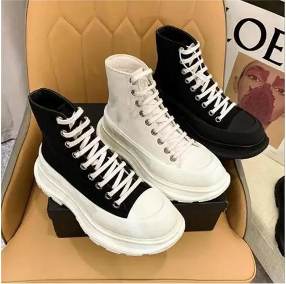 2022 New Men and Women Couple Vulcanized Shoes High Quality Thick Sole Canvas Sneakers Casual Round Toe Lace-Up Flats