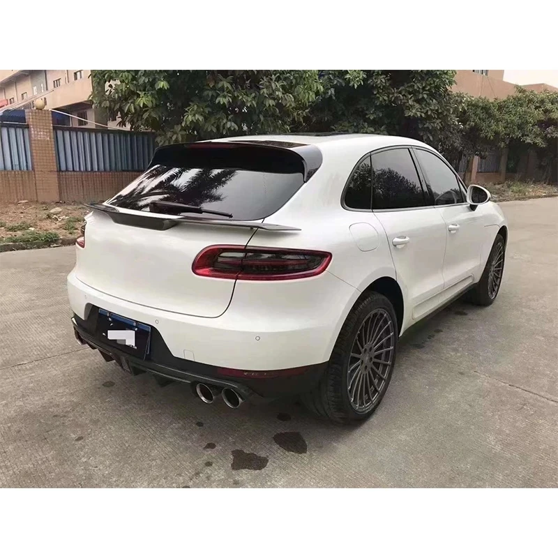 Диффузор для заднего бампера автомобиля из углеродного волокна Porsche Macan