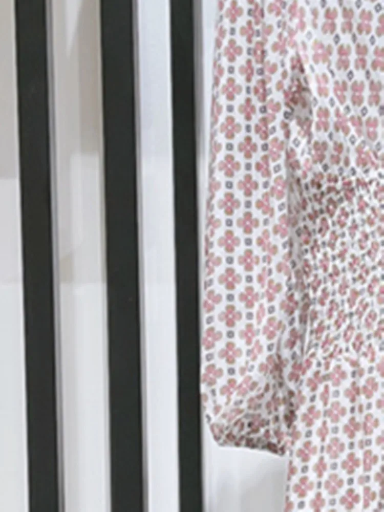 

Женское платье с длинным рукавом-фонариком, платье средней длины с принтом в этническом ретро-стиле с поясом на резинке и глубоким V-образны...