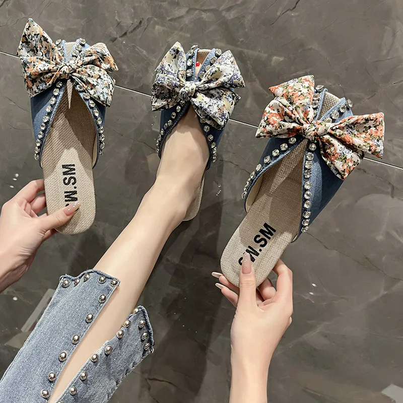 

Floral Half Slippers Women Outdoor New Comfort Summer Soft Korean Round Head Flats Bow Rhinestone Shoes Sandalias Babouche