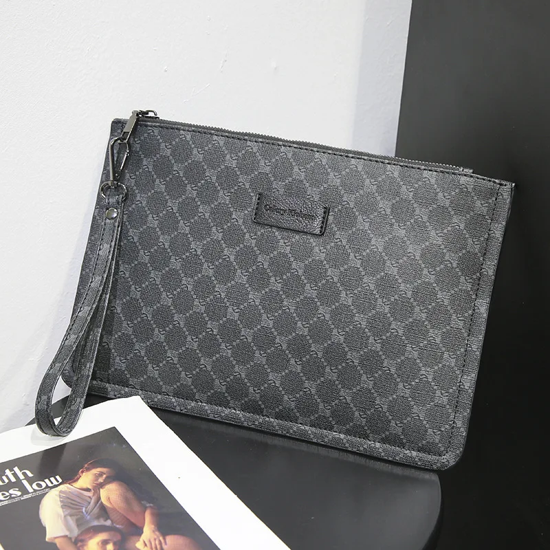 

Luxury Plaid Designer Envelope Clutch Bag for Men Fashion Business Male Wrist Bag A4 File iPad Storage Bag Street Trendy Men Bag