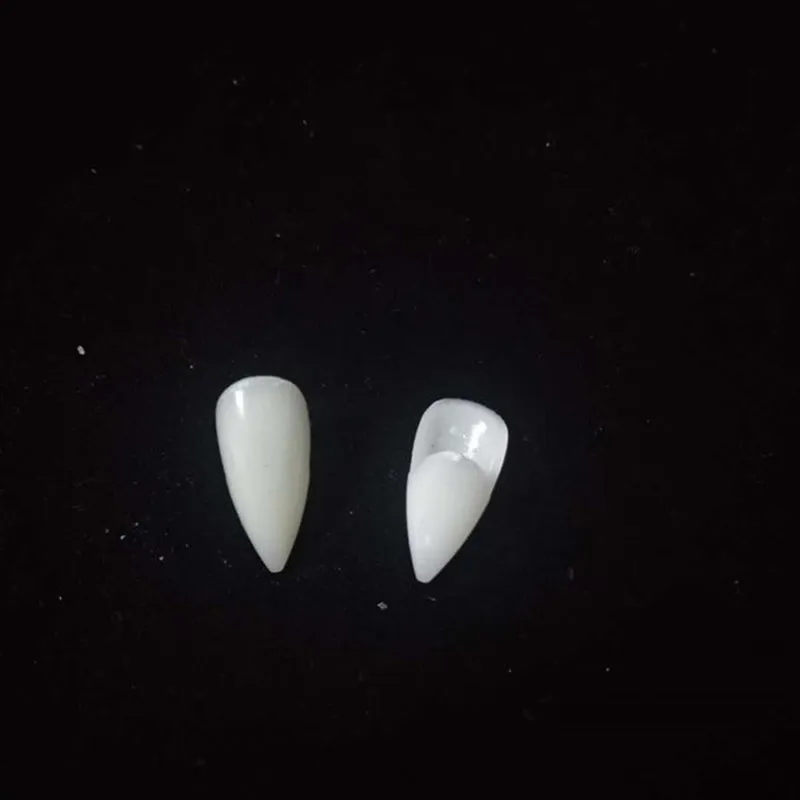 Костюмные зубы вампира Dentures Props для Хэллоуина и праздников, размер 4, для взрослых (3 пары и клей весом 5 граммов).