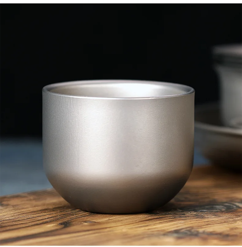 Ультралегкая титановая чашка для воды с двойными стенками 180 мл