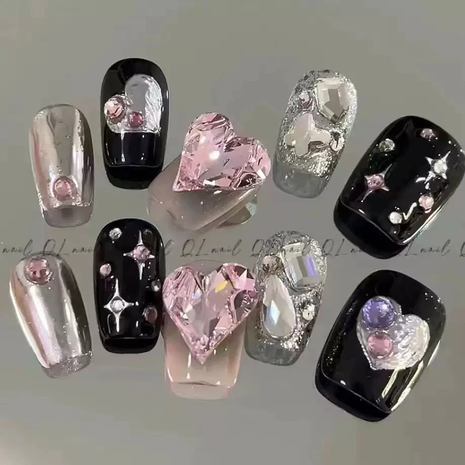 

Pure hand-worn Nail Pieces Pink Love Cute Nail Decoration for women for Gifts