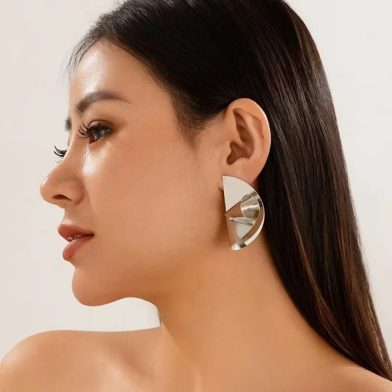 Fashion Gold Double Layer Fold Fan Shape Stud Earrings Silver Irregular Spiral Earring for Women Beach Prom Jewelry Gift