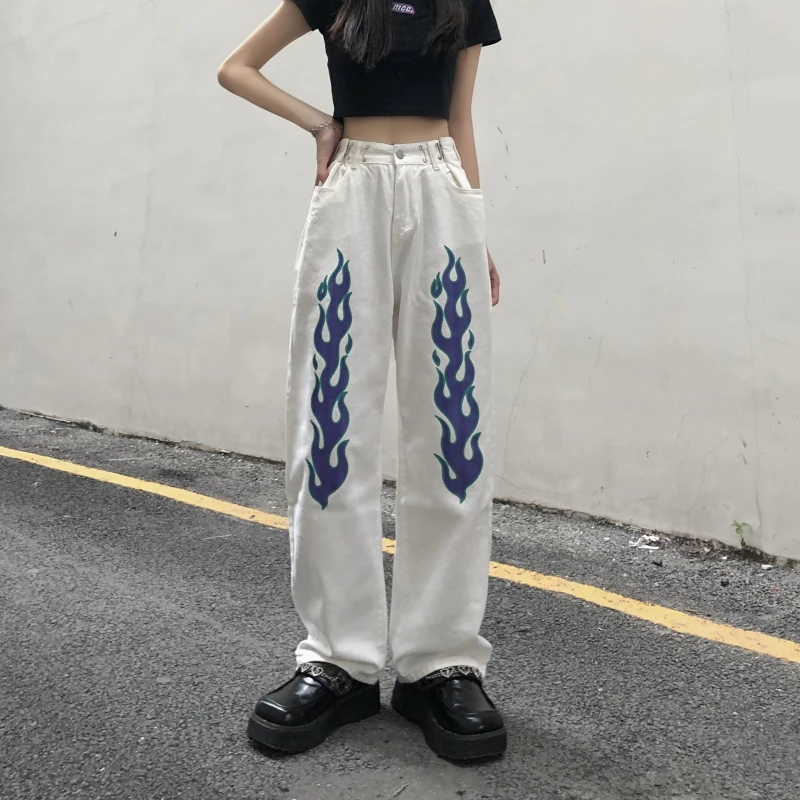

Женские джинсы с высокой талией и принтом пламени, белые прямые длинные брюки в стиле хип-хоп, модные повседневные женские джинсовые брюки с...