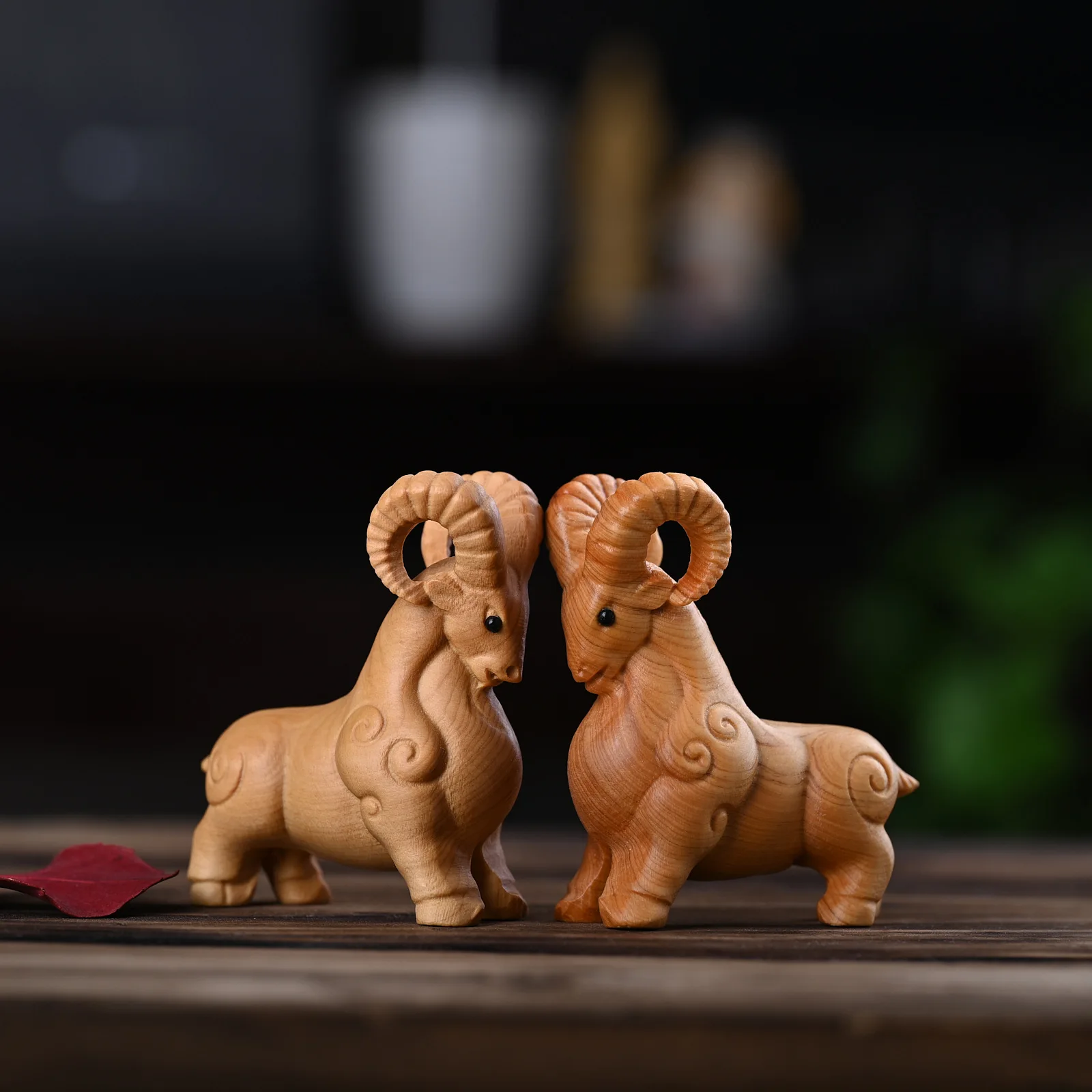 Скальф Кипарис резьба по дереву зодиака овца орнамент миниатюрные вещи креативная фигурка офисный настольный украшение дома подарок