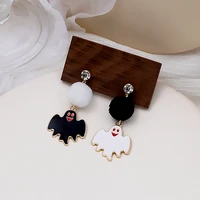 new funny personality black and white bat earrings holiday explosion jewelry earrings for women 2020 wholesale