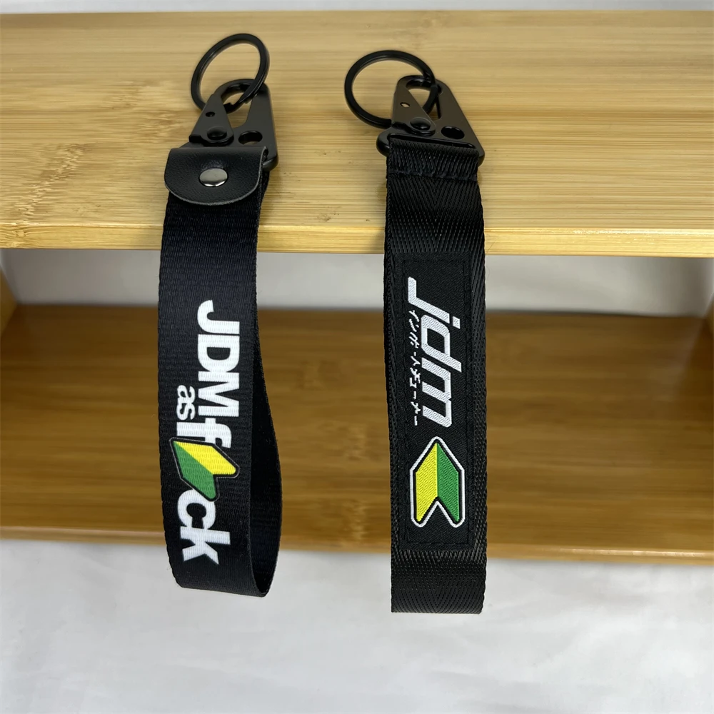 

Car Keychain 1pc Logo Emblem Fabric Alloy Key Ring For JDM Subaru Honda Mazda Toyota Nissan Suzuki Mitsubishi Lexus Accessories