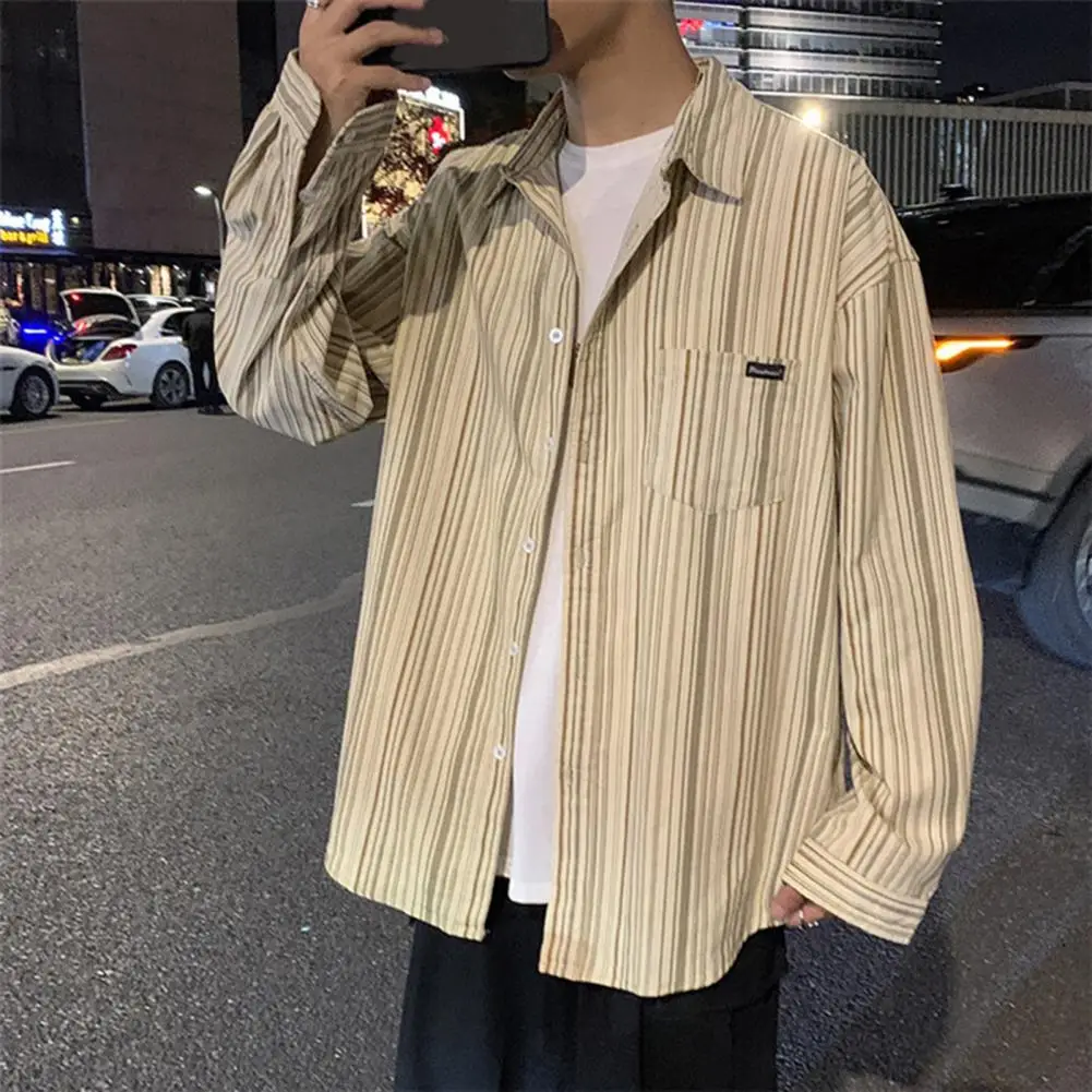 

Japan Style Turn-down Collar Buttons Men Shirt Loose Stripe Print Cardigan Men Coat Stylish Patch Pocket Autumn Jacket For Daily