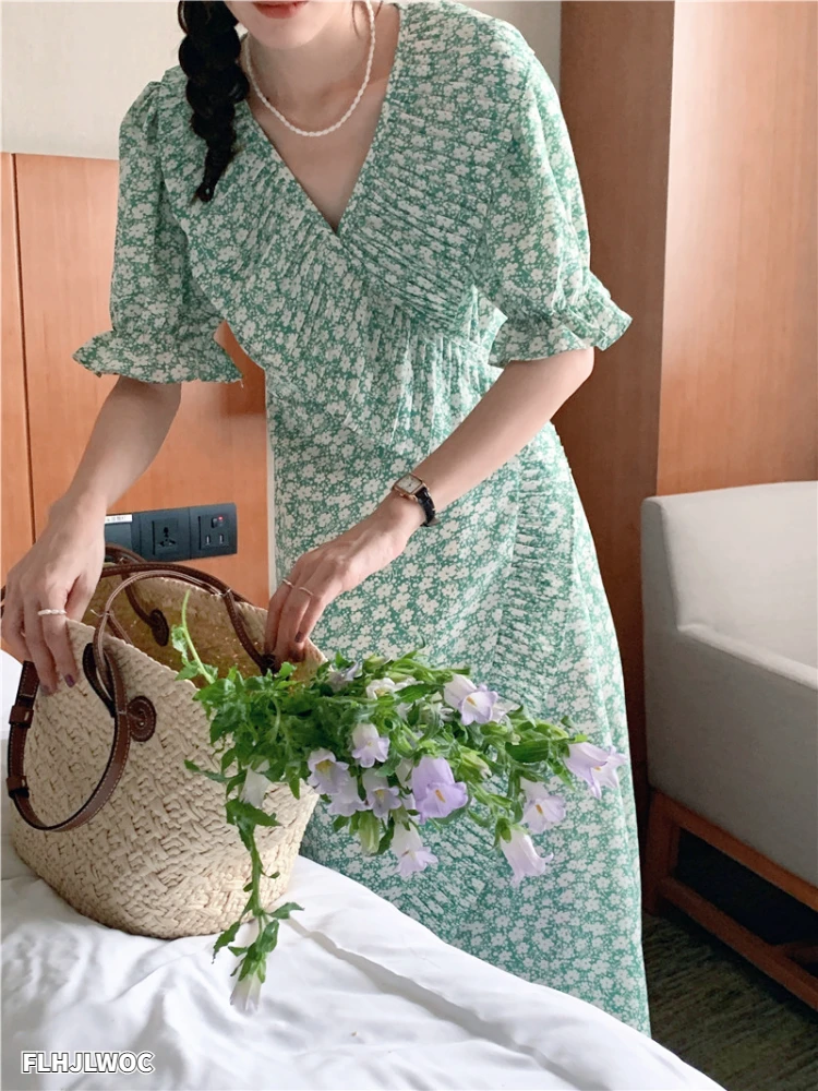 

2022 Summer Long Ruffles Dress Flare Sleeve V Neck Floral Print Retro Vintage Robe Women Dresses Chic Korea Fashion Clothes