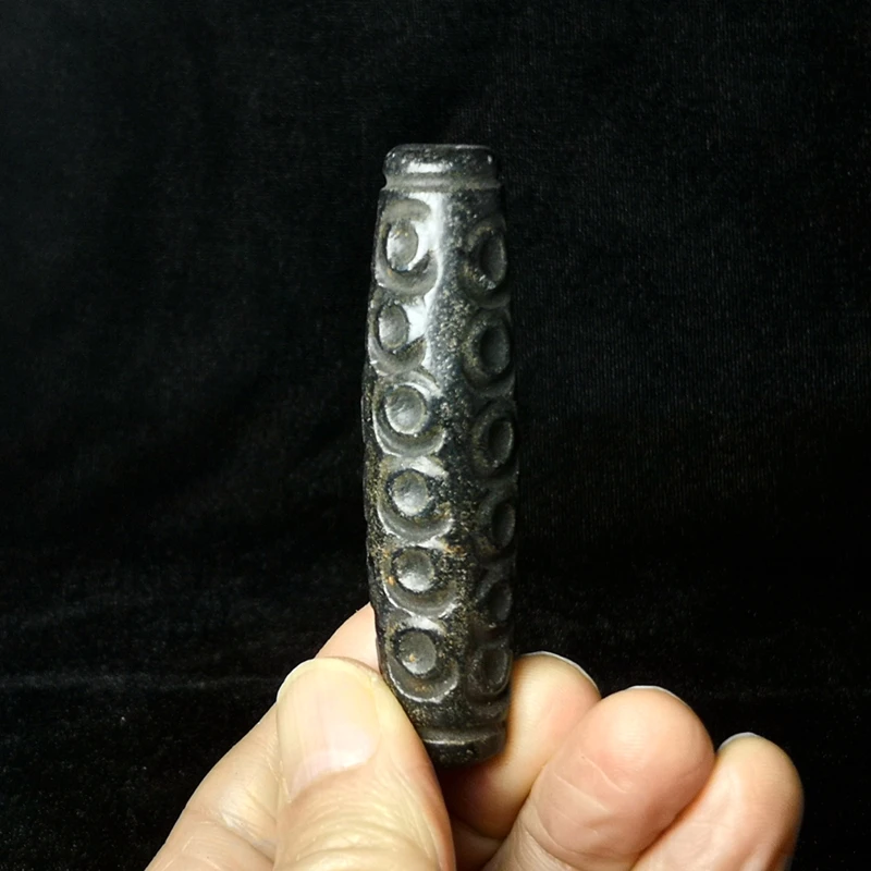 

YIZHU CULTUER ART Chinese Hongshan Culture Magnet Meteorite jade carved netsuke Old Pendant Gift Collection