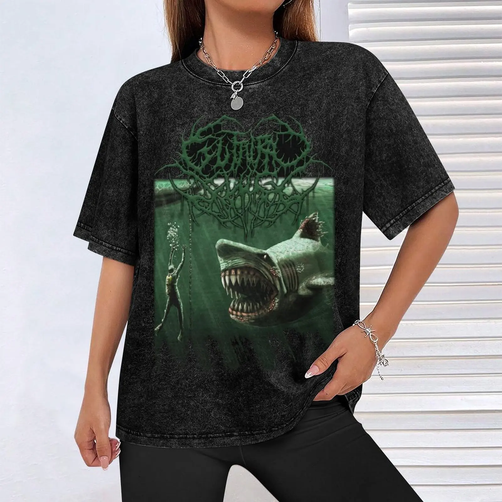 Фото Футболка Guttural Slug - Megalodon, повседневный минималистичный топ с короткими рукавами №4