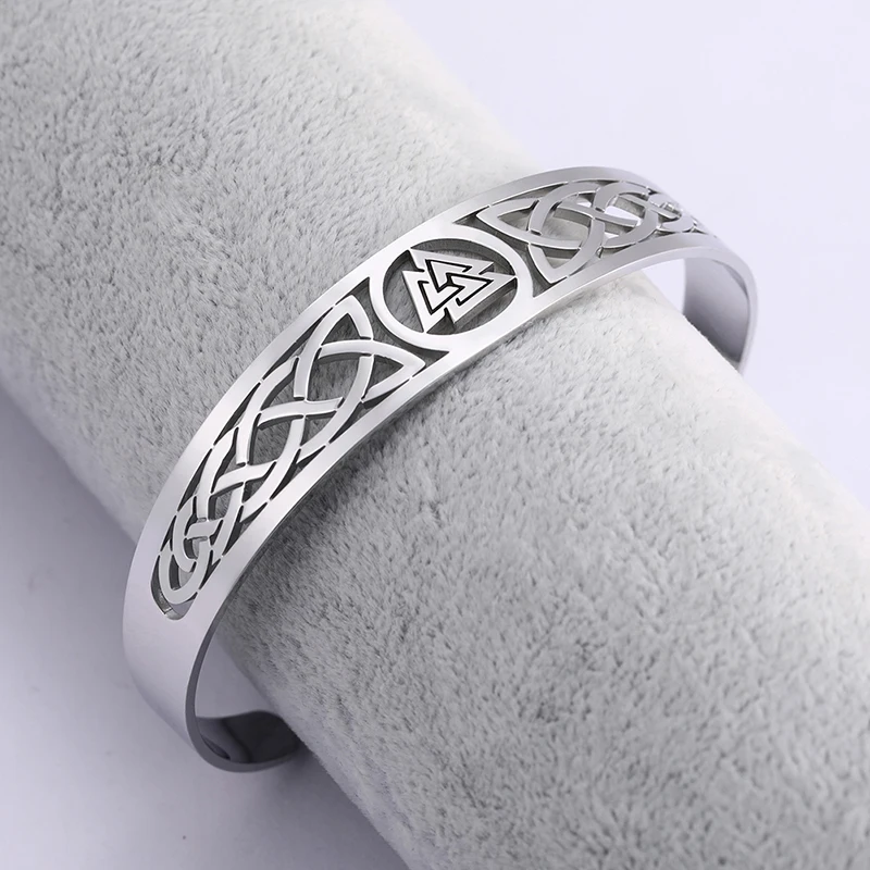 

Vassago Celtic Knot Men's Hollow Out Stainless Steel Viking Cuffles Bracelet Protector Jewelry Valentine's Day Gift