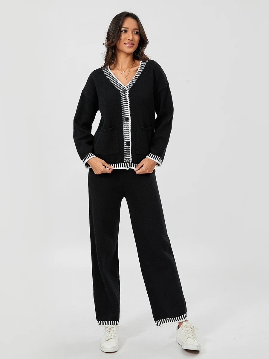 Женский трикотажный кардиган на пуговицах с длинным рукавом и широкими