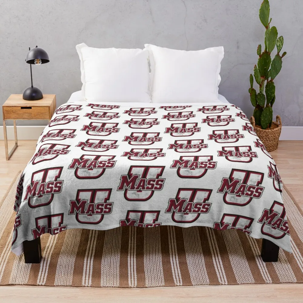 

UMass Throw Blanket sofas jacquard blankets ands