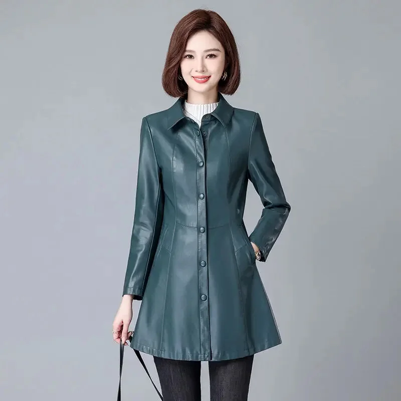 Рисунок 5 - Женский осенне-зимний Длинный Облегающий