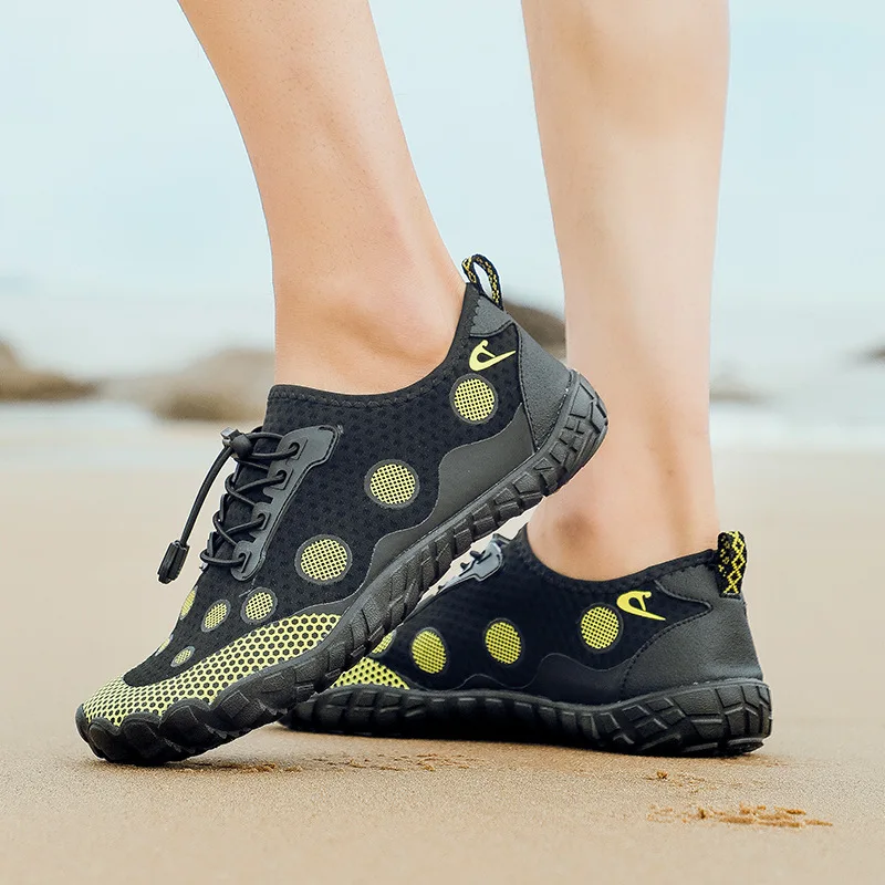 2023 New Mesh Mountaineering Hiking Sports Amphibious Wading Shoes Outdoor Sports Men's Summer Breathable Large Size 36-46