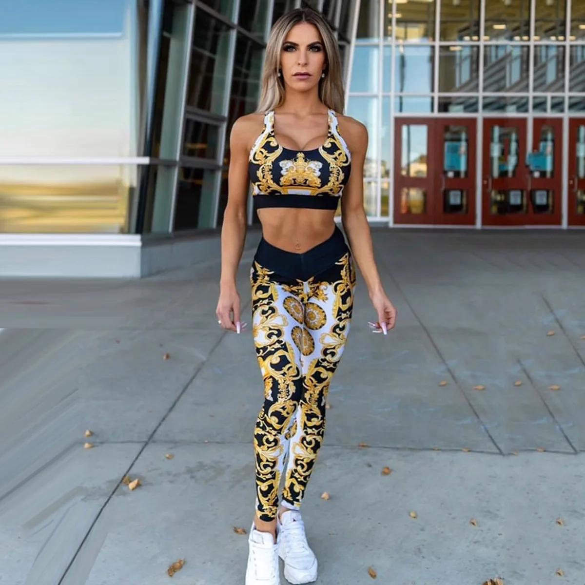 Лето 2024 новый комплект штанов с принтом gymdolphin для женщин облегающий спортивный