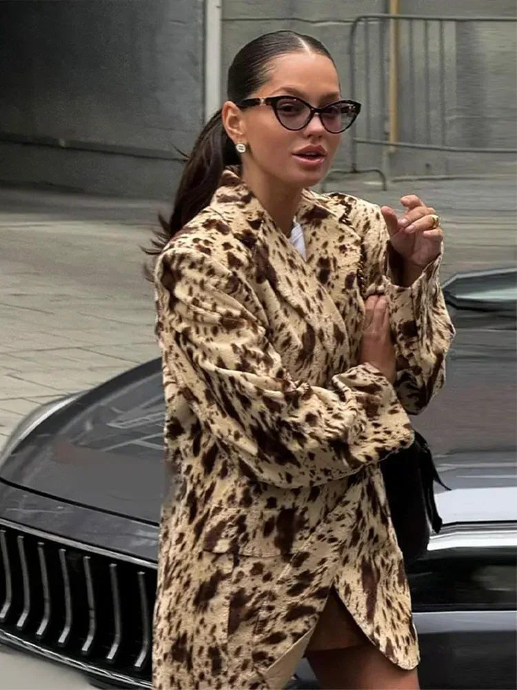 Женский костюм с наплечниками и принтом однобортный пиджак отложным воротником