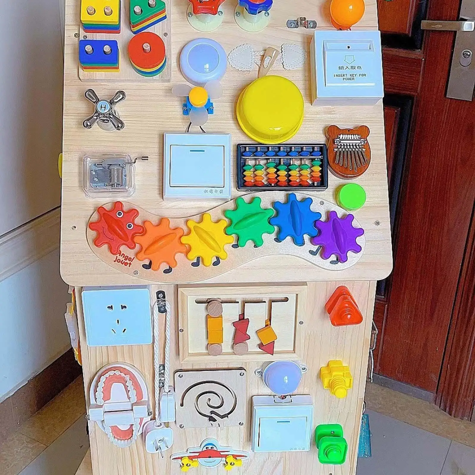 

Занятые снасти для раннего обучения для дошкольного малыша