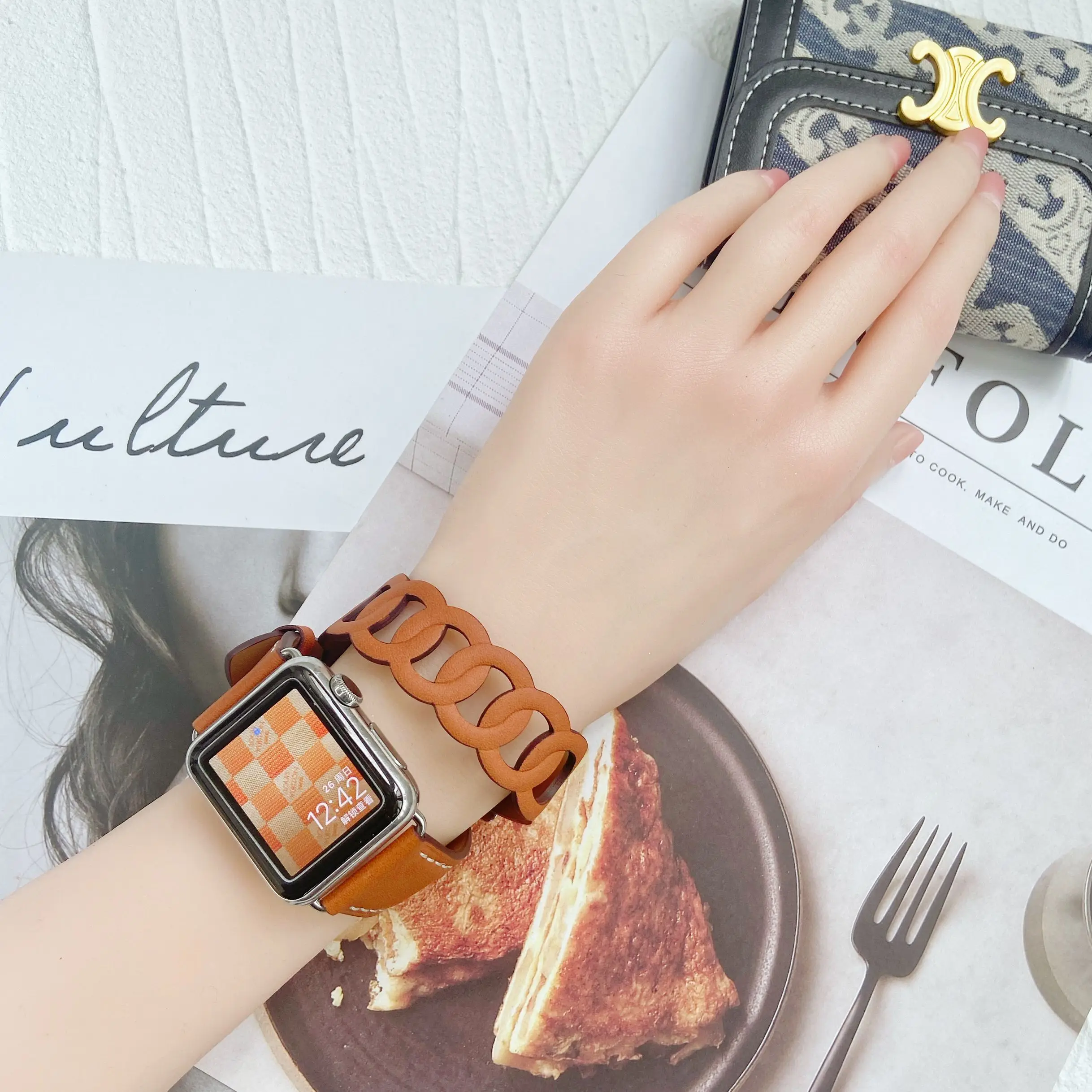 Bracelet for Apple Watch Band 8 7 6 5 4 3 2 1 SE Genuine Leather Strap Pulseira Apple Watch 49mm 45mm 41 44 40 42 38 for iWatch