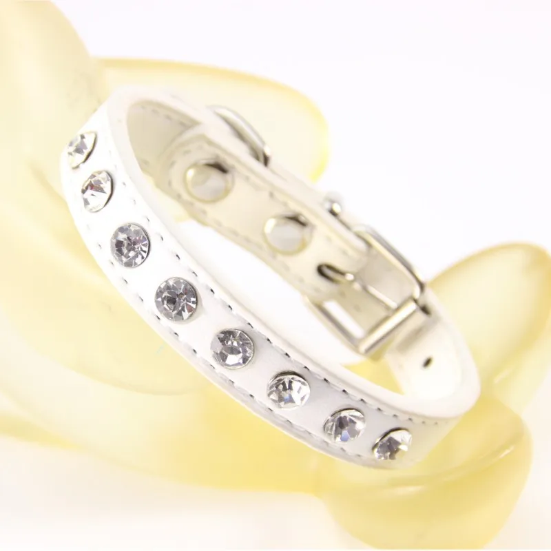 Разноцветные аксессуары для домашних животных с кристаллами Rhinestone: ошейник для собаки из искусственной кожи с привязкой и брилиантами, модный, регулируемый размер, 16 цветов.