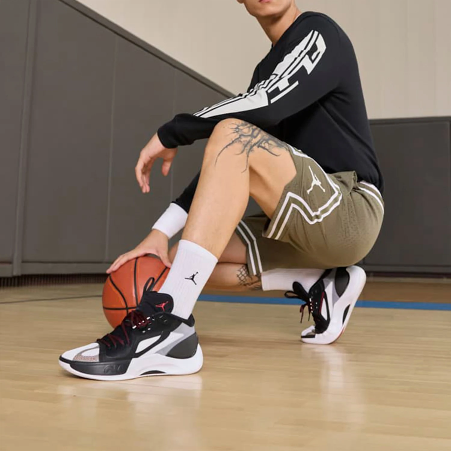 Фото Официальные мужские баскетбольные кроссовки Nike Air Jordan Zoom с низким верхом DH0248-001 №2
