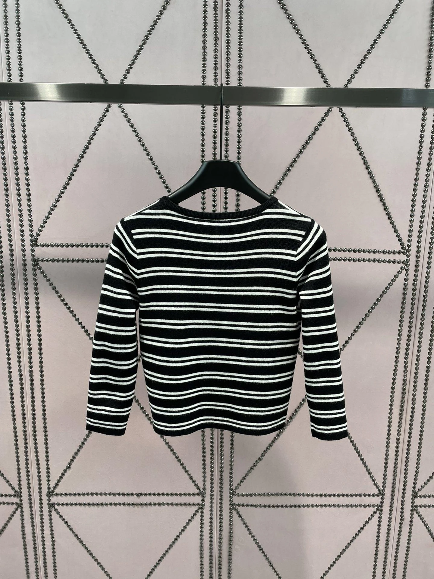 

2023 Spring/Summer Women's New Embroidery Letter Pullover Round Neck Stripe Knitwear Women