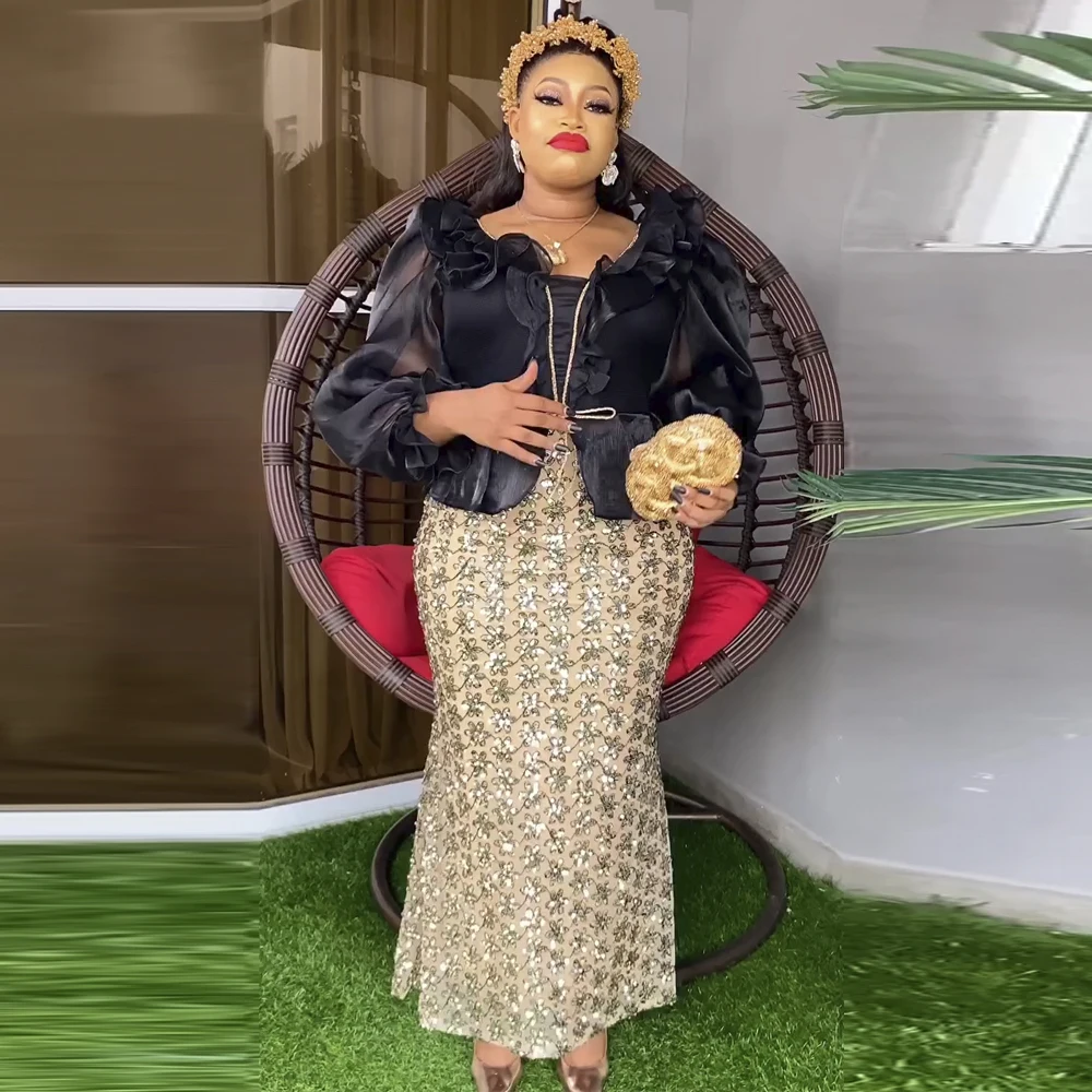 

Летнее женское облегающее вечернее платье с блестками