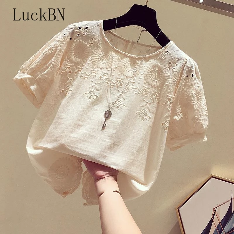 Блузка женская вязаная крючком с круглым вырезом большого размера | Женская