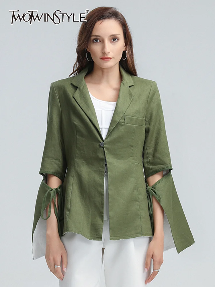 

TWOTWINSTYLE Casual Hollow Out Jacket For Women Notched Flare Sleeve Plus Size Casual Blazer Female 2022 Spring Clothing New