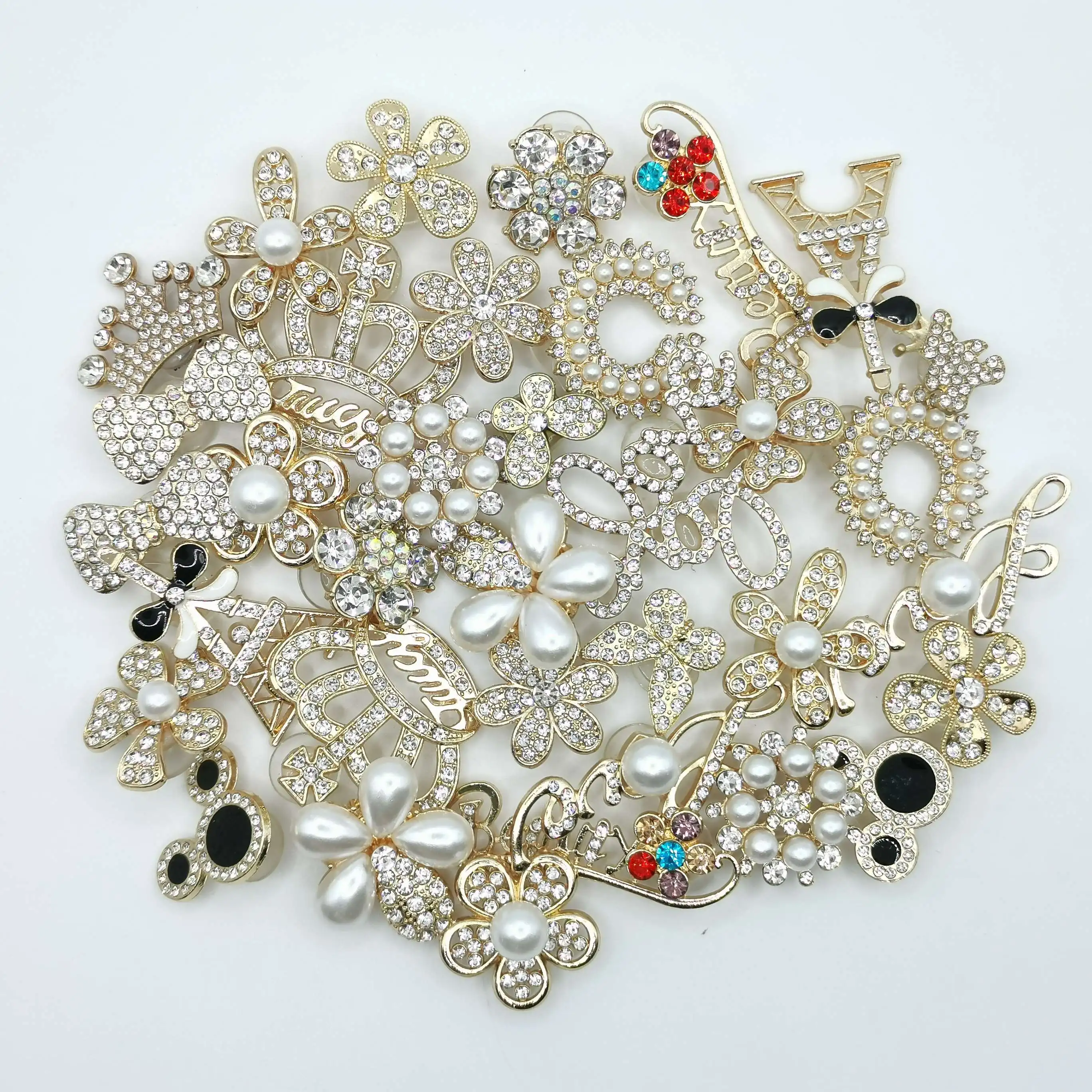 

10pcs Random Designer Chain for Croc Charms Shoe Accessories Decoration for Croc Shoes Pendant Buckle Rhinestone Croc Charms