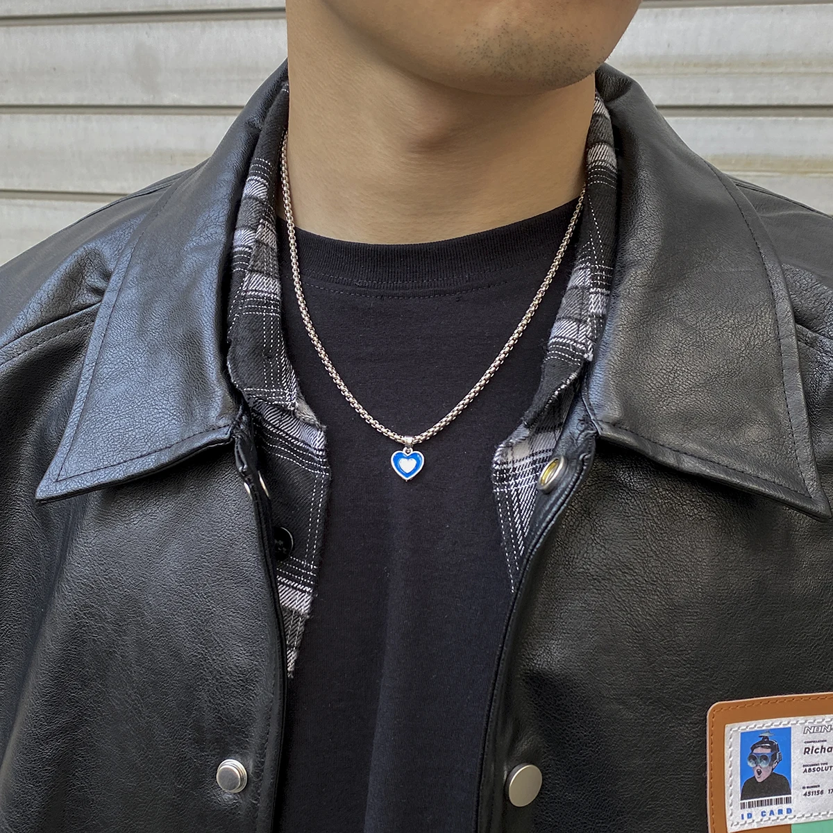 

Hip Hop Thick Chain with Heart Pendant Necklace for Men Simple Love Heart Couple Necklaces 2022 Women Fashion Neck Jewelry Gifts