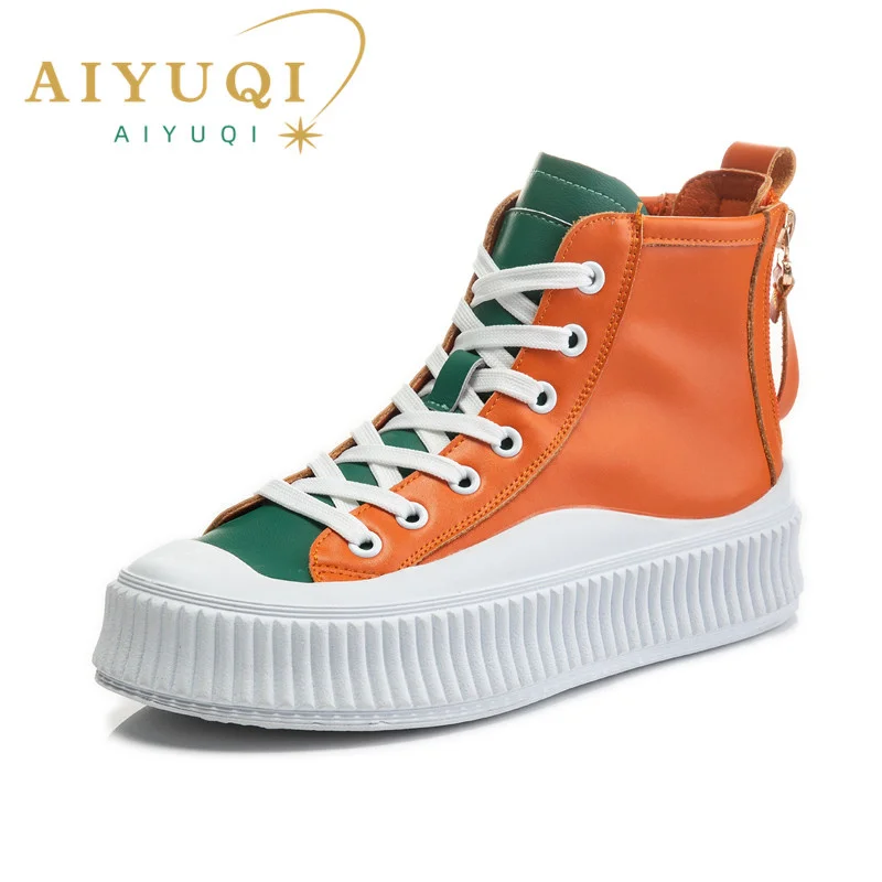 

Женские ботинки из натуральной кожи, с круглым носком, на шнуровке